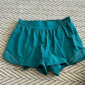 Lululemon shorts size 6 length 4 inch green